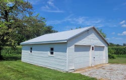 8810 E Cranberry Road, Bonnie, IL 62816