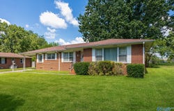 1711 Cagle Avenue SW, Decatur, AL 35601