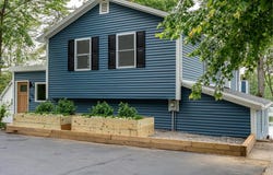 65 Sebbins Pond Drive, Bedford, NH 03110