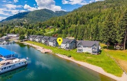 46700 E Highway 200, Hope, ID 83836