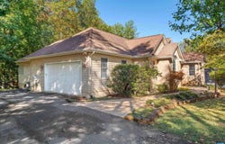 4 LOCKS RD, PALMYRA, VA 22963