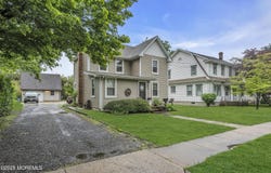 21 Seward Avenue, Toms River, NJ 08753