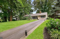 419 MEADOWHURST LANE, MEDIA, PA 19063