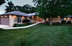 2919 E 62nd Place, Hobart, IN 46342