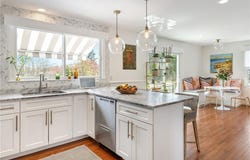 7 Maloney Lane, Middletown, RI 02842