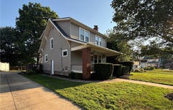 1015 Oakwood Avenue NE, Massillon, OH 44646