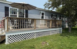 8 Sir Lancelot Drive, Exeter, NH 03833