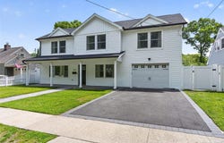 534 Riverside Avenue, Massapequa, NY 11758