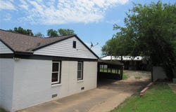 1316 Hillcrest Road, Pauls Valley, OK 73075