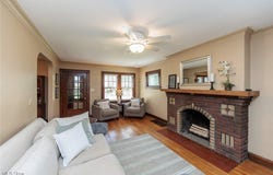 2633 Canterbury Road, Cleveland Heights, OH 44118