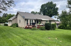 130 Chestnut Court, Crossville, TN 38555