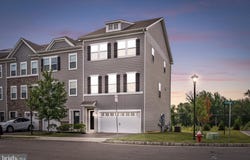 1 FLORENCE LANE, MOUNT LAUREL, NJ 08054