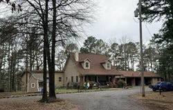 121 Neva Lane, Pine Ridge, AR 71961