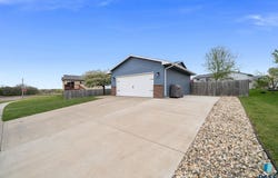 504 Adam Ave, Baltic, SD 57003