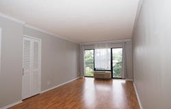 232 S HIGHLAND St, Memphis, TN 38111