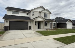 3402 N Cyprus Fox Lp, Post Falls, ID 83854