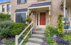 2060 YORKTOWN, NORRISTOWN, PA 19403