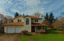 455 GREY CLIFFS Dr, StHelens, OR 97051