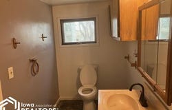 300 S 5th Street, Thornton, IA 50479
