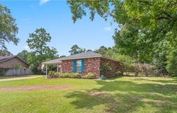 116 CONLY Drive, Pineville, LA 71360