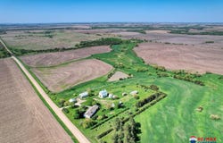 527 210th Road, Milford, NE 68405