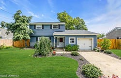 3 Buttonwood Place, Hazlet, NJ 07730