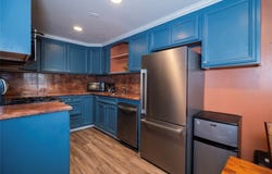 12 Hickock lane, Carson, CA 90745