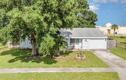 1675 Fairfield Circle NE, Palm Bay, FL 32905