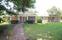 190 W. Cypress Street, Charleston, MS, MS 38921