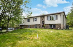2227 Cheyenne Drive, Blakeslee, PA 18610