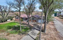 1276 W Hoff Rd, Blackfoot, ID 83221