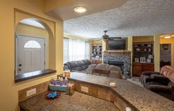 102 Pine Ridge Ln, Farmville, VA 23901