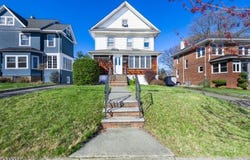 254 Linden Ave, Verona Twp., NJ 07044-1618