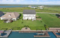 22 Peet's Bend Drive, ROCKPORT, TX 78382