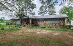 Perryville, AR 72126