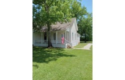 138 S Grace Street, Crockett, TX 75835
