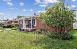 6525 Elizabeth Street, Garden City, MI 48135