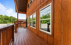 128 Poolside Way, Branson West, MO 65737