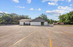 301 E Criddle Street, Waxahachie, TX 75165