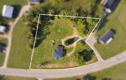 410 Harvest Dr, Taylorsville, KY 40071