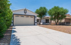5763 Desert Lakes Dr, Fort Mohave, AZ 86426