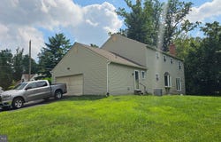 2 BARRISTER COURT, HAVERFORD, PA 19041