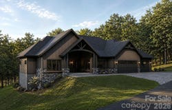 723 Ascension Valley, Horse Shoe, NC 28742