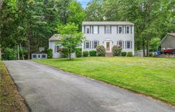 3 Walker Lane, Coventry, RI 02816