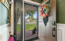 8 Williamsburg Cir, Mason City, IA 50401