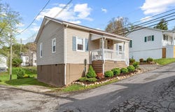 102 Short St, Fries, VA 24330