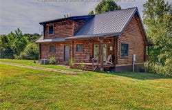 7837 Potters Creek Road, West Columbia, WV 25287