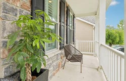31 DICKINSON LANE, PLYMOUTH MEETING, PA 19462