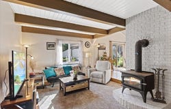 851 Balcom Rd, Newport, WA 99156