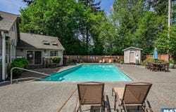 11527 Highway 99, Everett, WA 98204
